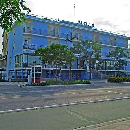 Hotel Moja เชเซนาติโก ภายนอก รูปภาพ
